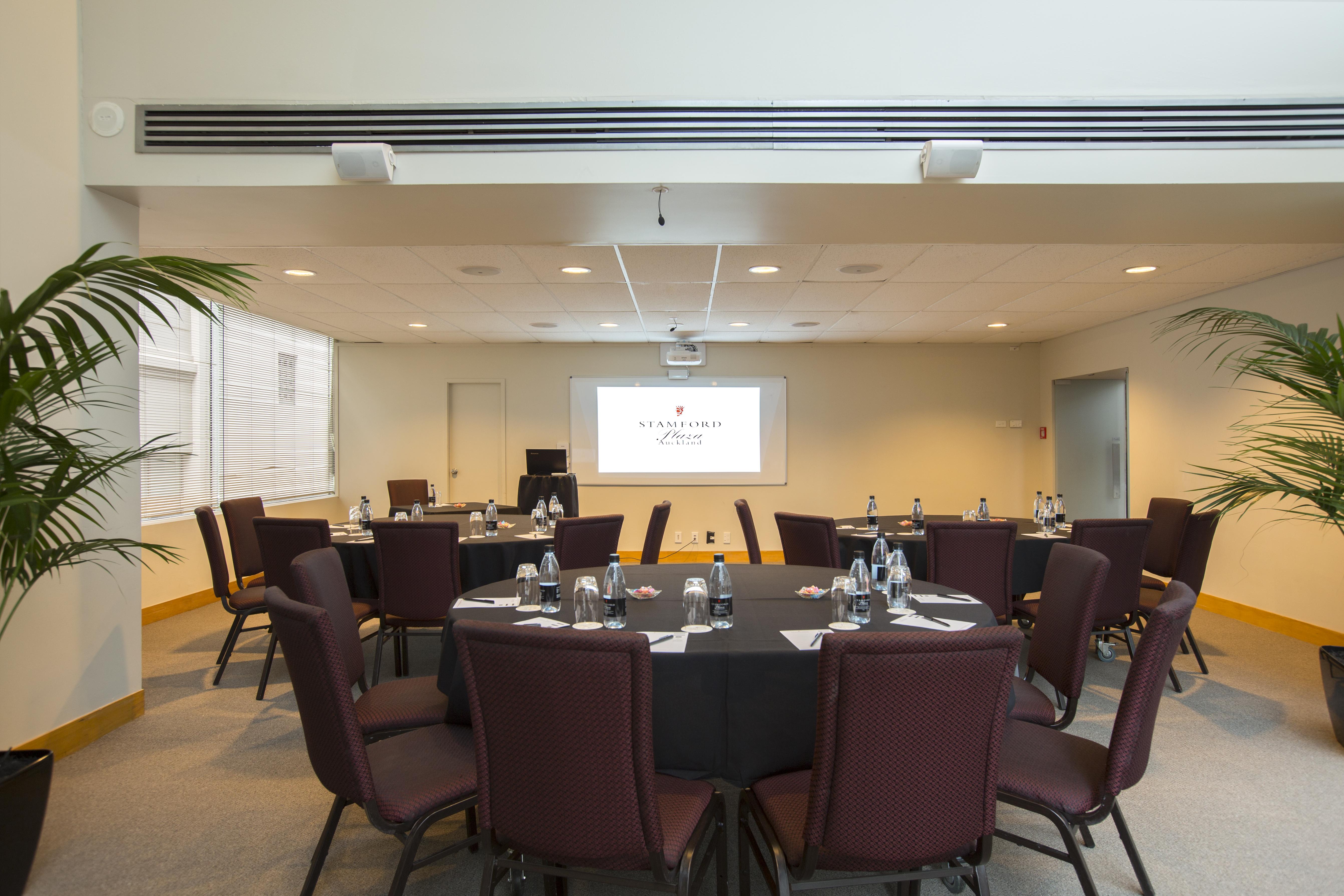 מלון Jw Marriott אוקלנד מראה חיצוני תמונה The Boardroom