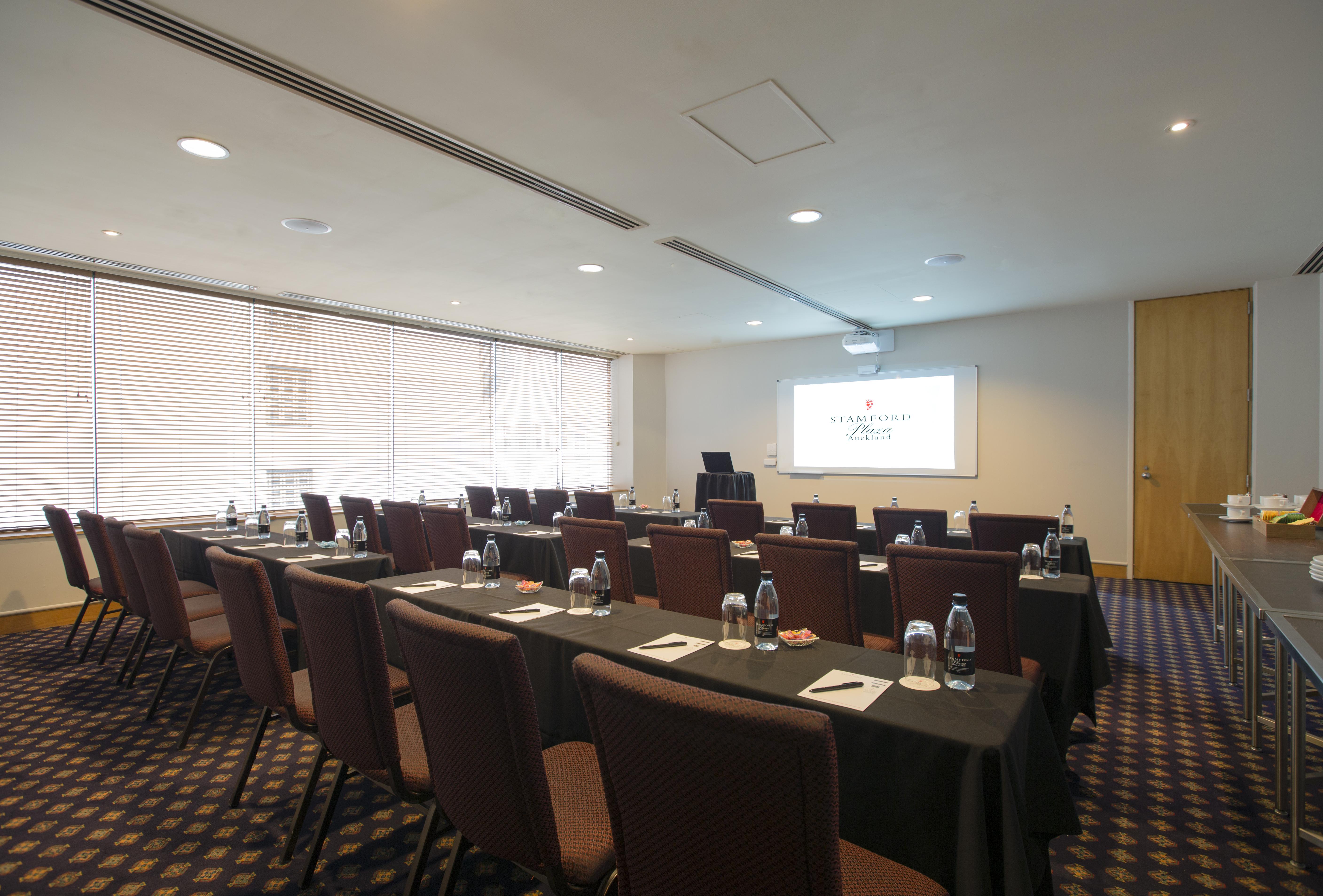 מלון Jw Marriott אוקלנד מראה חיצוני תמונה Meeting room at the London Hilton on Park Lane